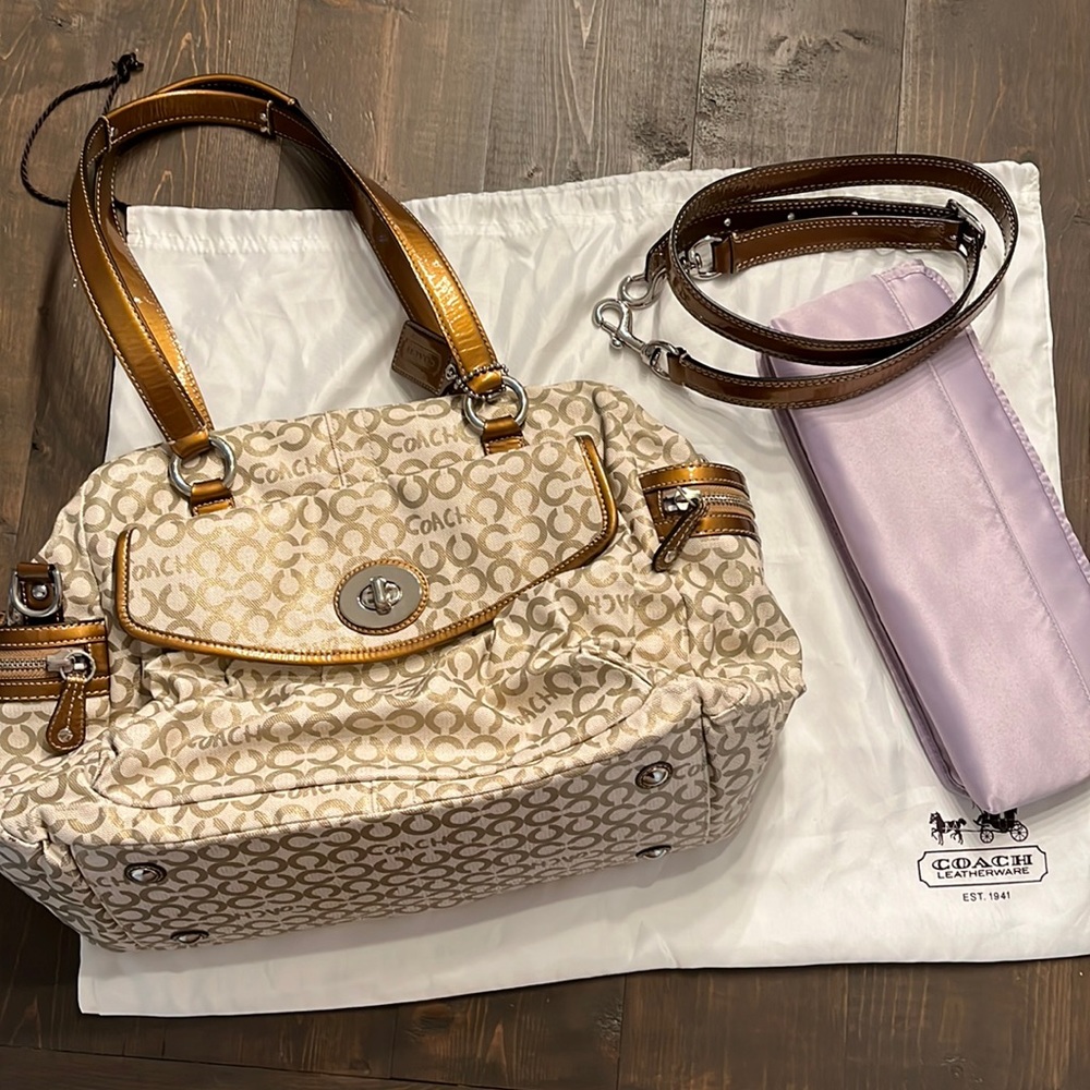 💚Host Pick💚 Coach Addison Op Art C Diaper Bag With Strap & Changing Pad